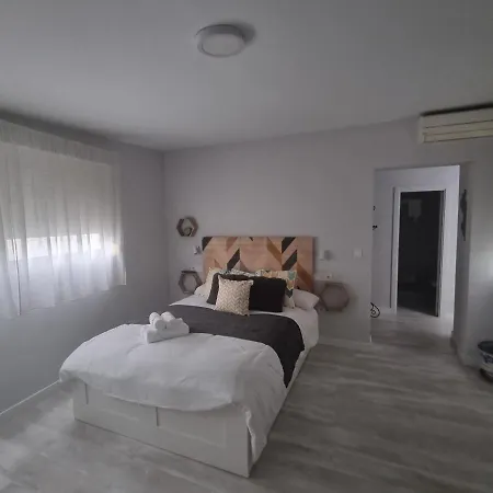 Appartement Deluxe En Triana *